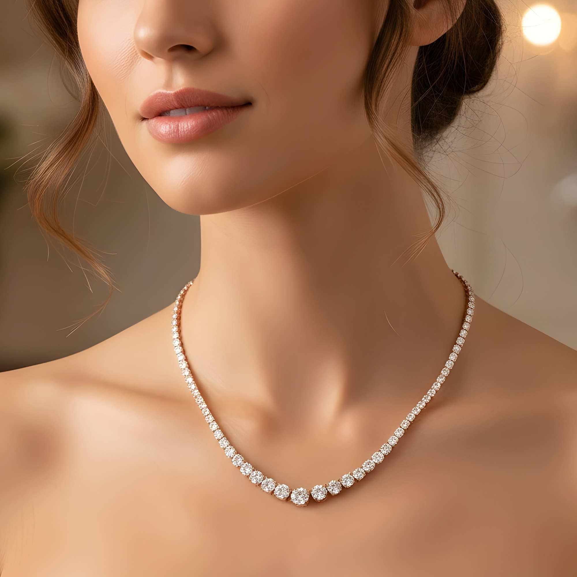 18K White Gold Graduated Round Diamond Tennis Chain 21.79ct