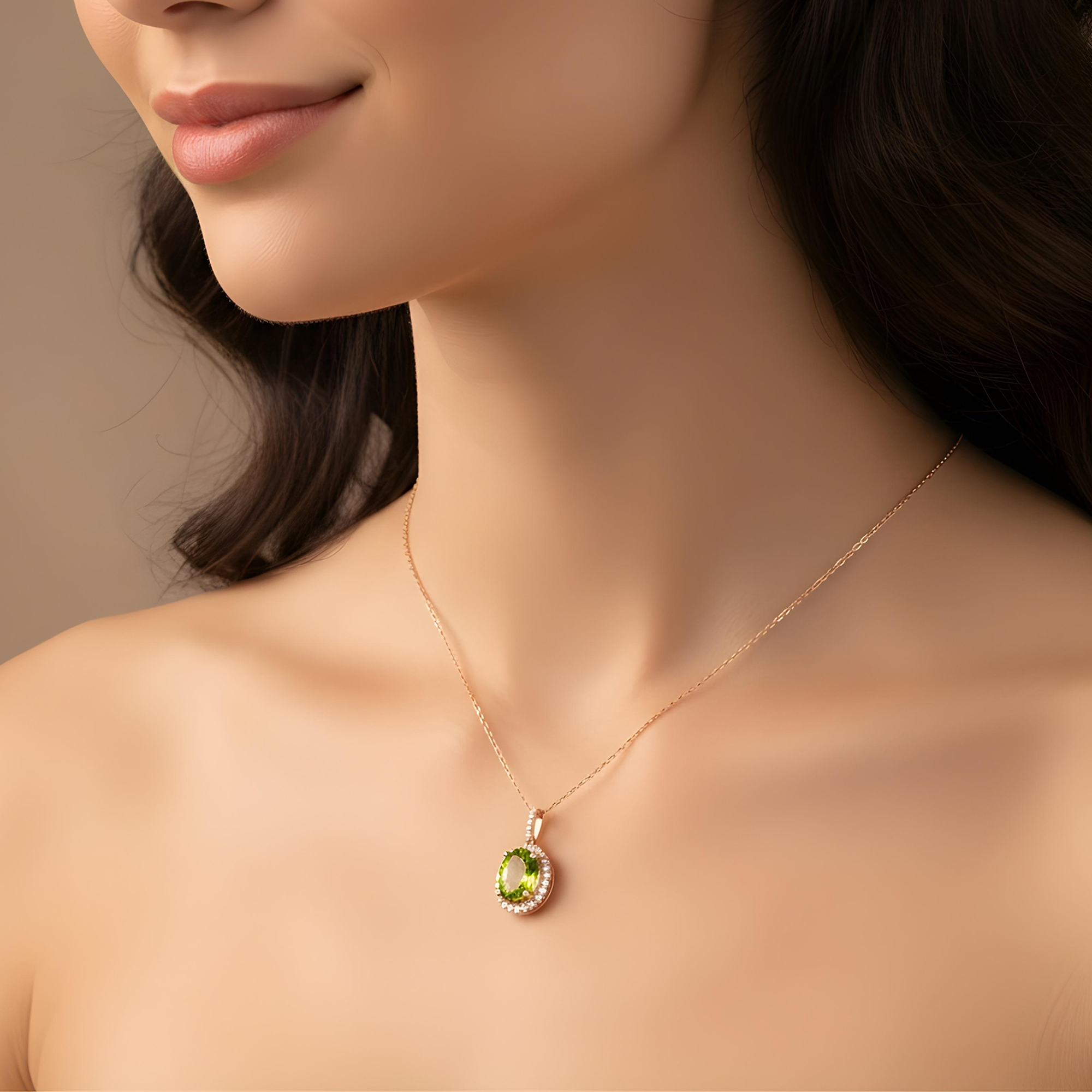 14 & 18K White Gold Diamond & Peridot Pendant & Chain Necklace
