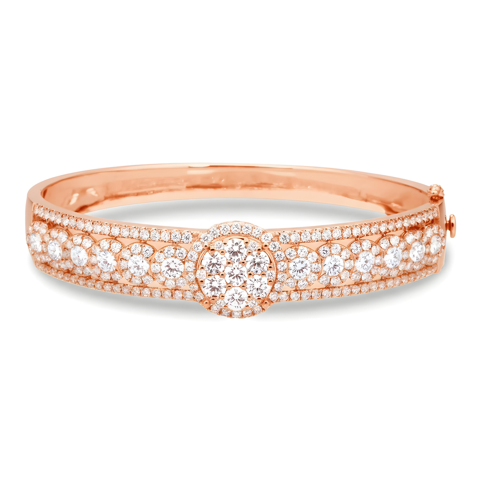 White Gold Detailed Round Diamond Bangle Bracelet 4.70ct