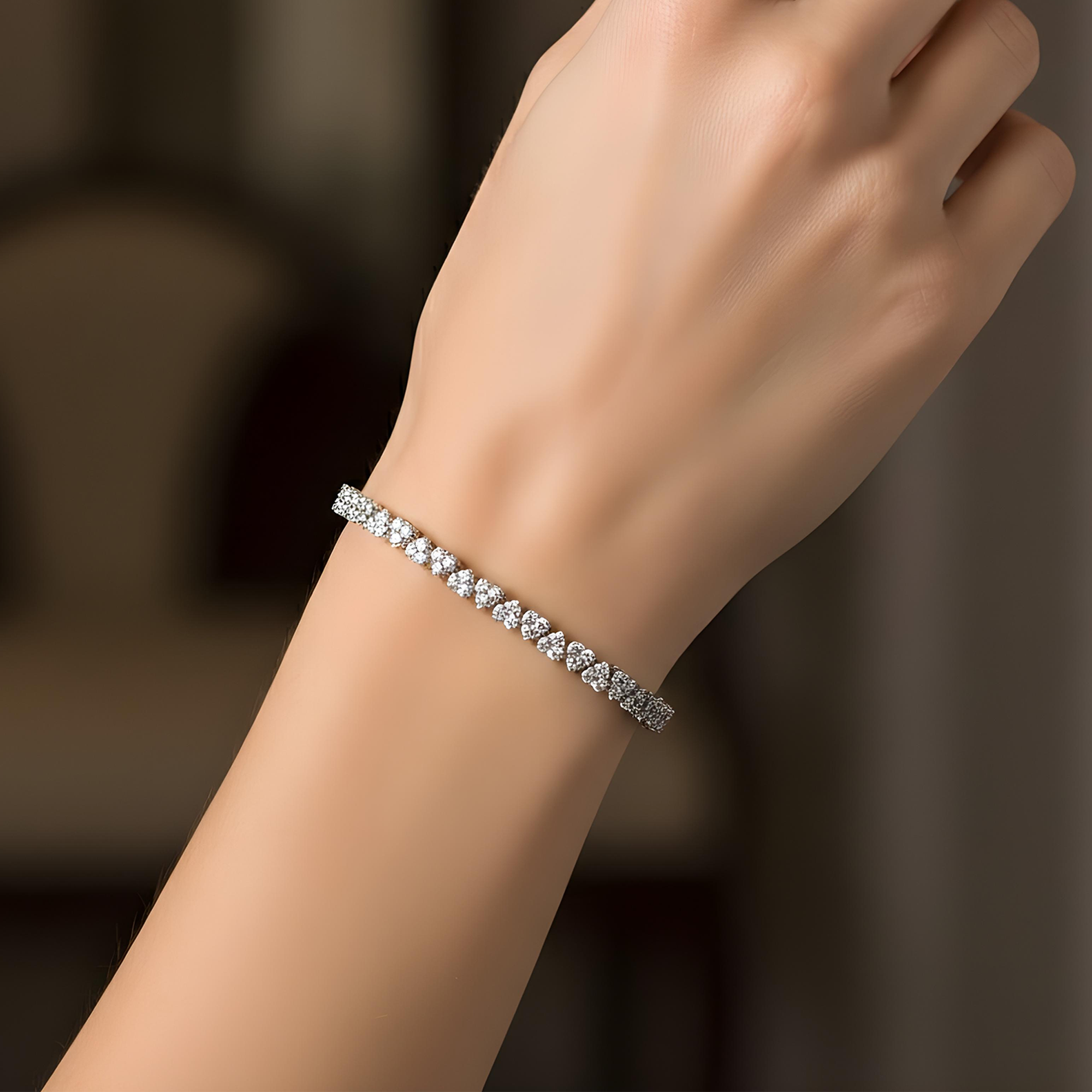 14K Yellow Gold Round Diamond Heart Shaped Bracelet 4.37ct