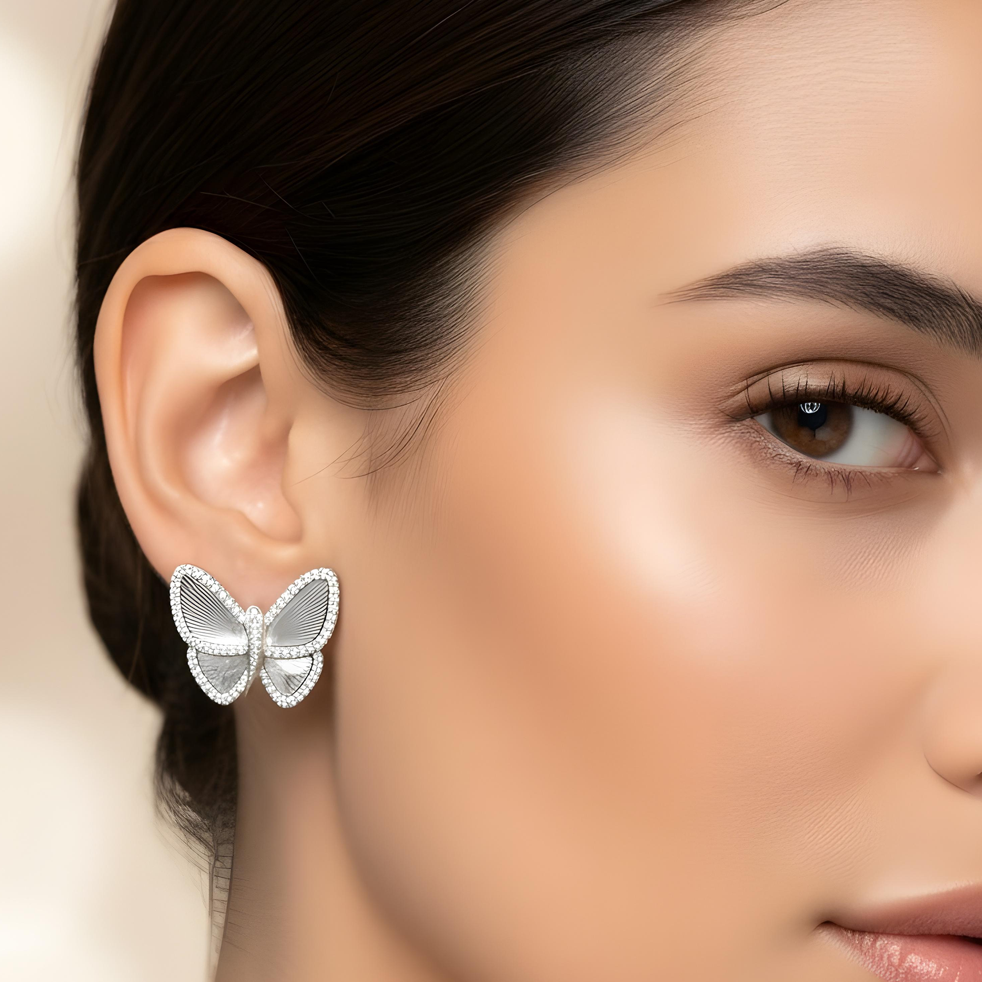 14K Yellow Gold Round Diamond Butterfly Stud Earrings 0.56ctw