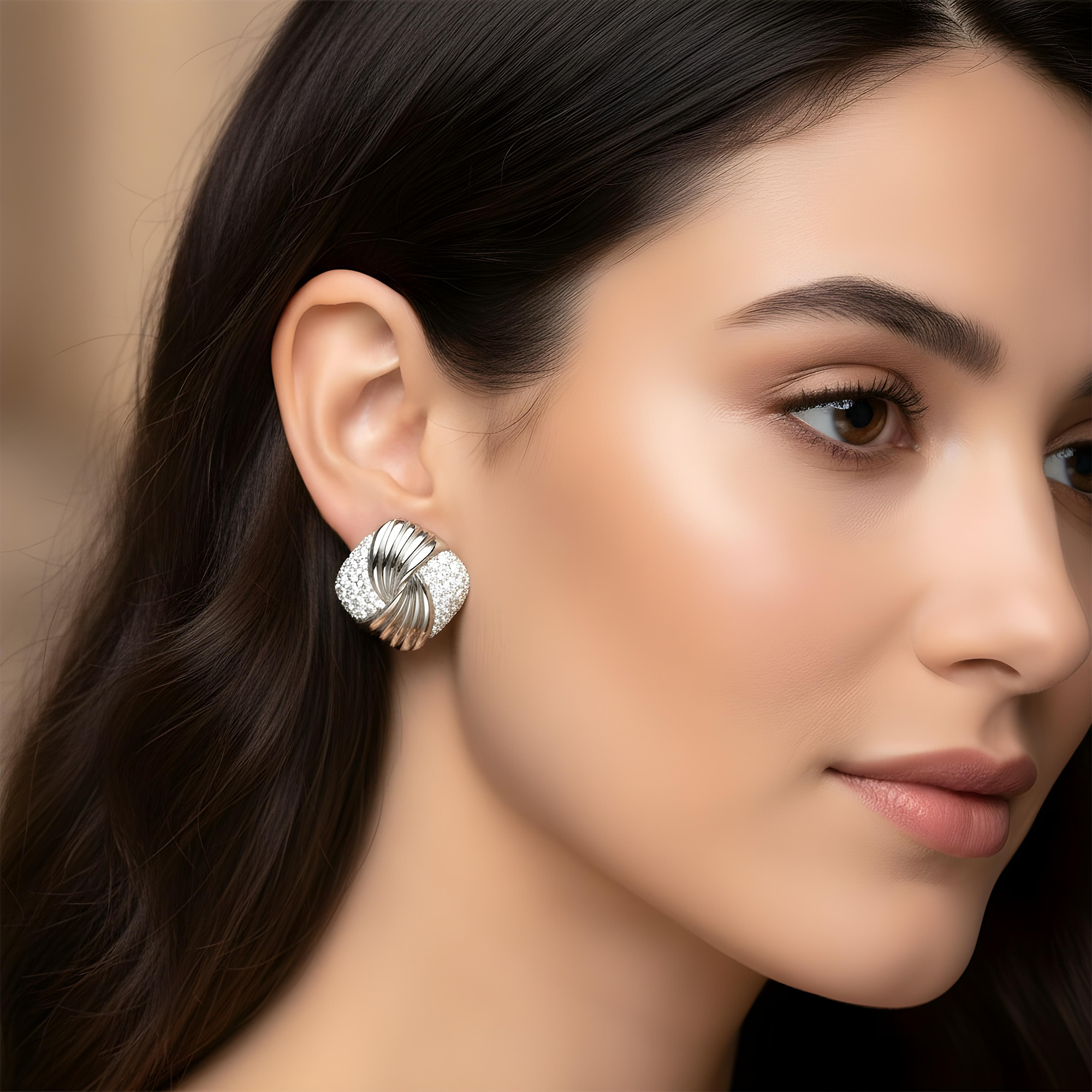 14K Yellow Gold Round Diamond Stud Earrings 2.87ctw