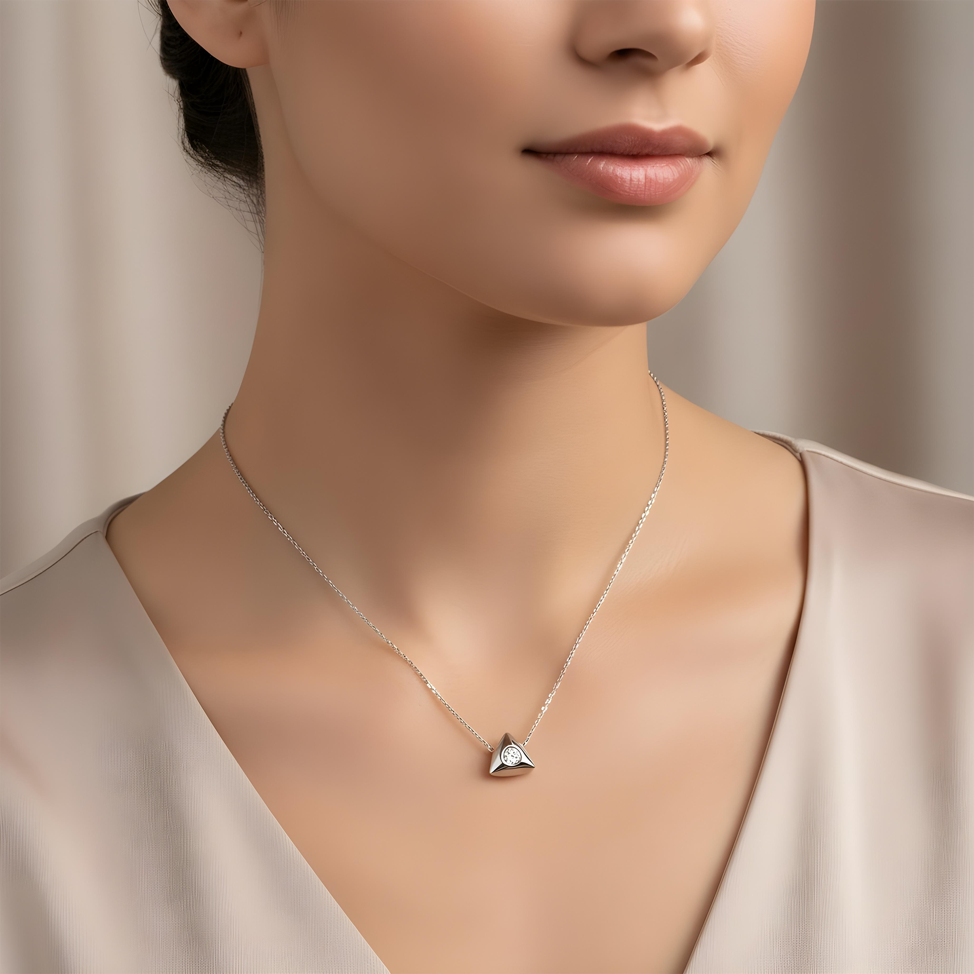 14K Yellow Gold Round Diamond Pendant & Chain Necklace 0.28ct