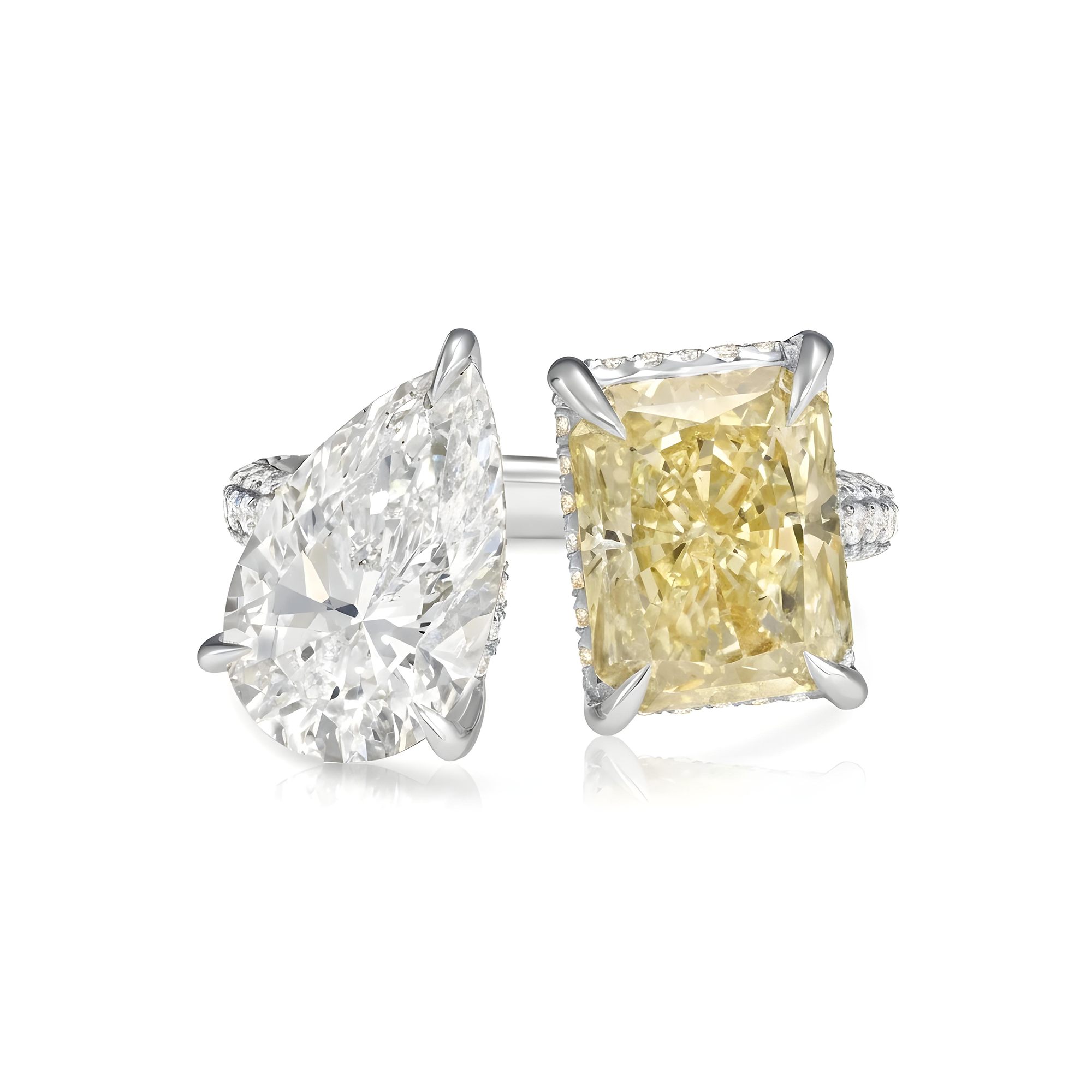 18K Yellow Gold Pear Cut & Fancy Yellow Radiant Cut Diamond Toi et Moi Ring 7.27ctw