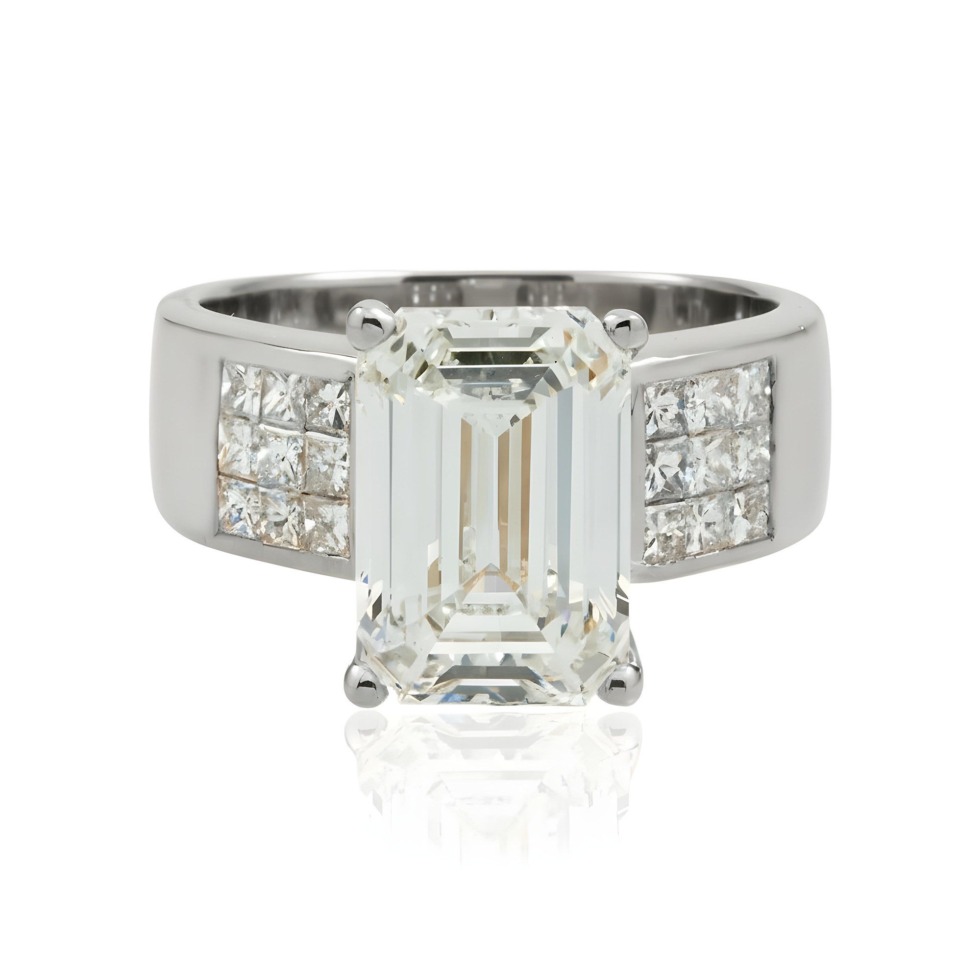 18K Yellow Gold 5.19ct Emerald Cut Diamond Engagement Ring 6.24ctw