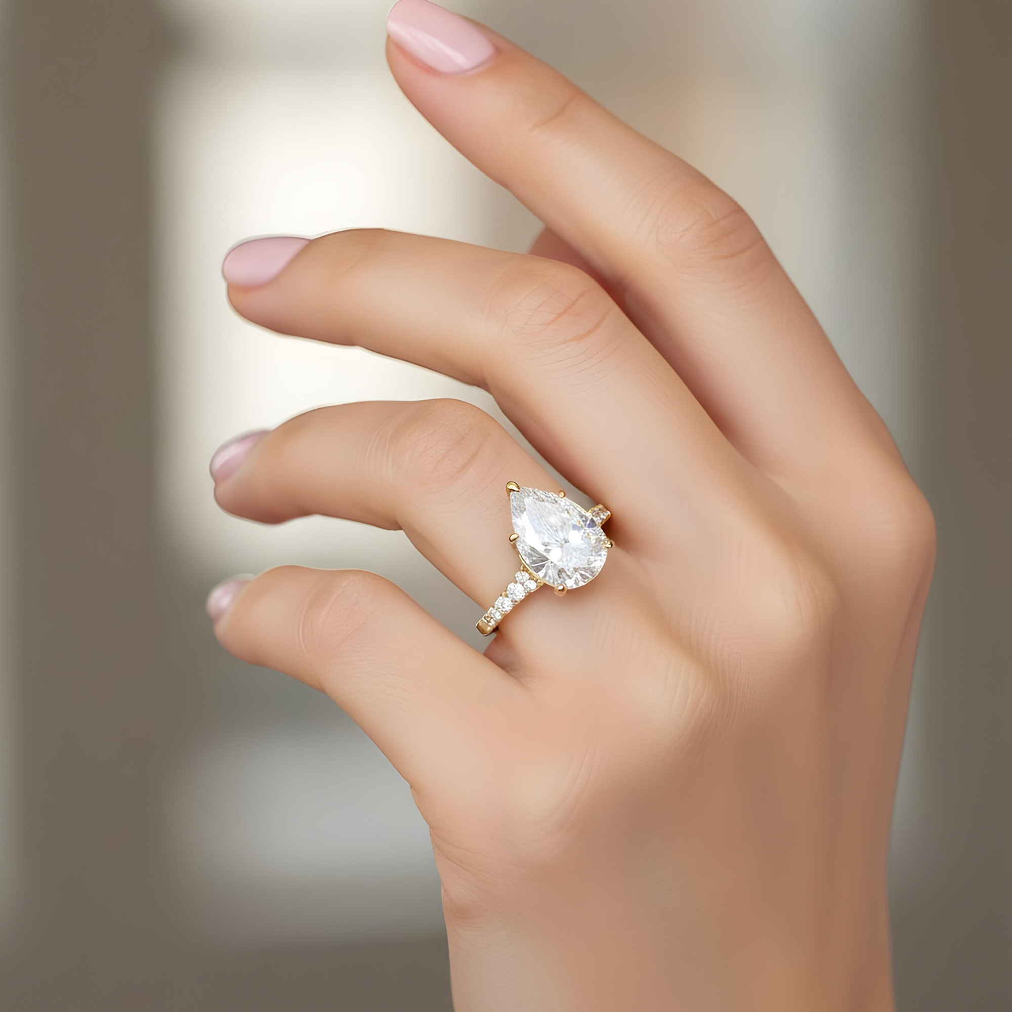 18K White Gold 6.07ct Pear Cut Diamond Engagement Ring 6.93ctw