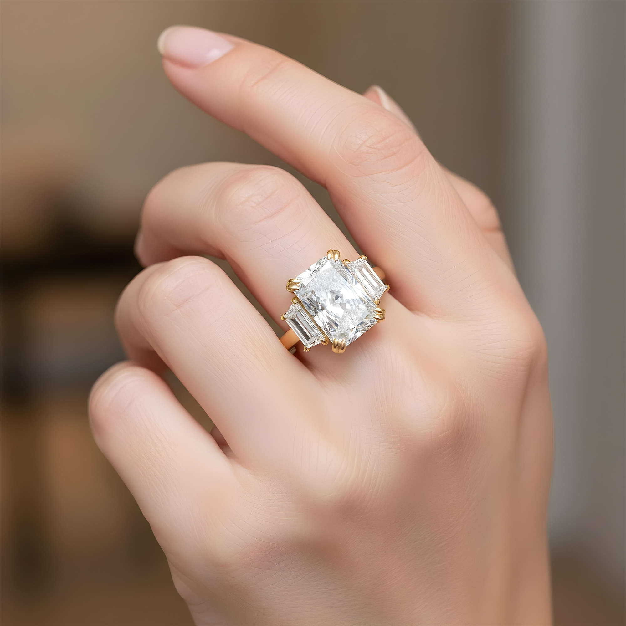 Platinum 11.24ct Radiant Diamond Engagement Ring 13.44ctw