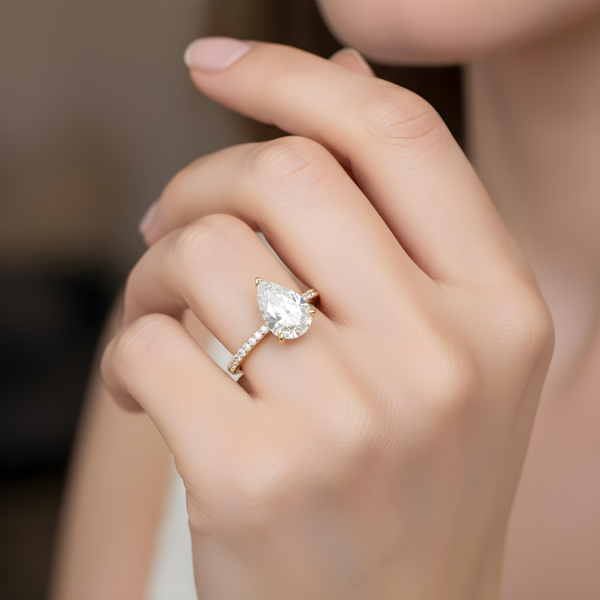 GIA 18K White Gold 5.41ct Pear Cut Diamond Engagement Ring 5.83ctw