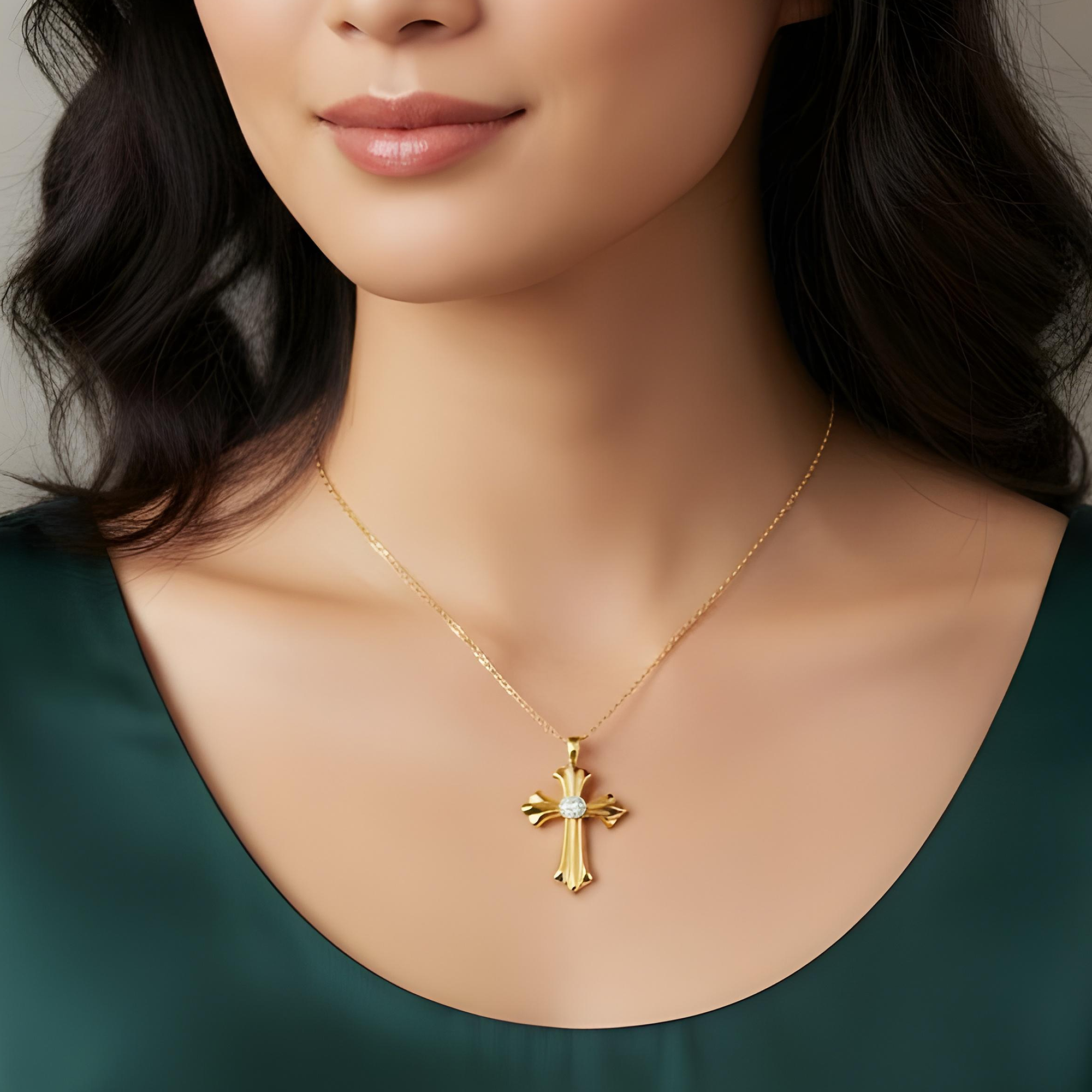 18K White Gold Round Diamond Cross Pendant 0.36ct