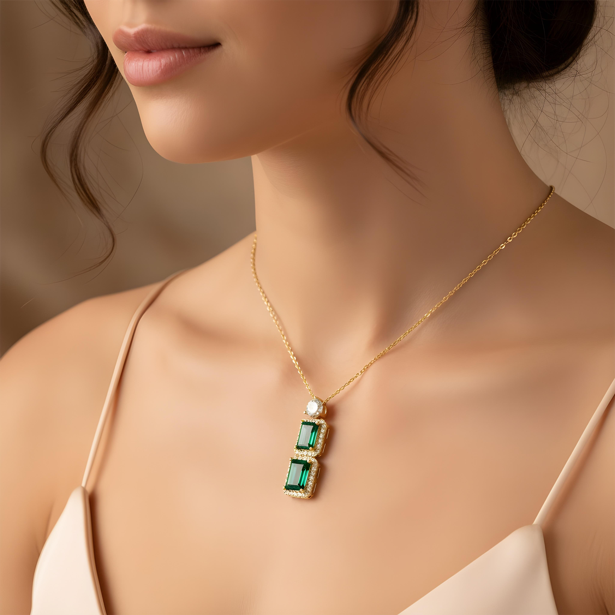 White Gold Emerald & Round Diamond Drop Necklace 3.94ct