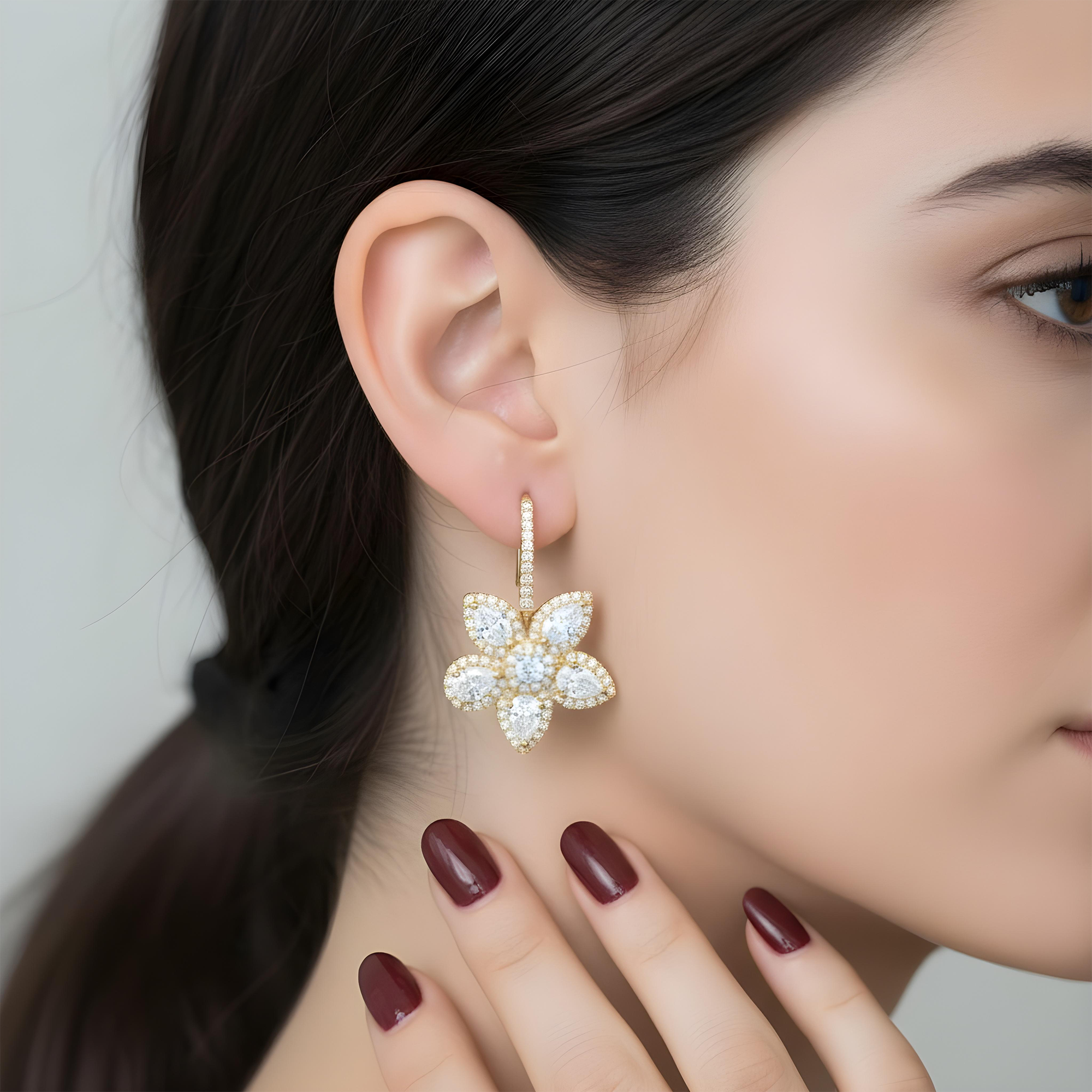 18K White Gold Flower Diamond Drop Earrings 5.21ctw
