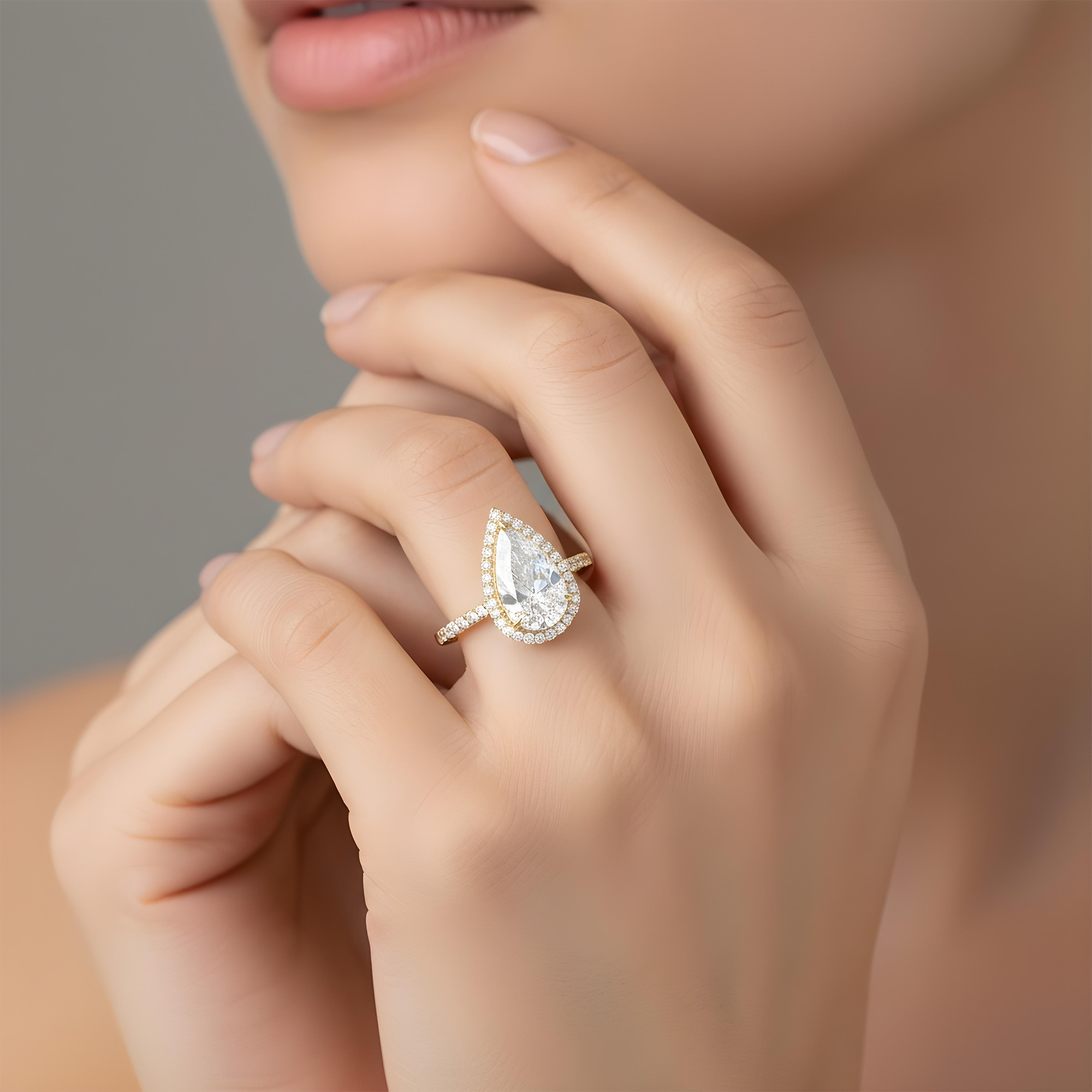 GIA Platinum 5ct Pear Cut Diamond Engagement Ring 6ctw