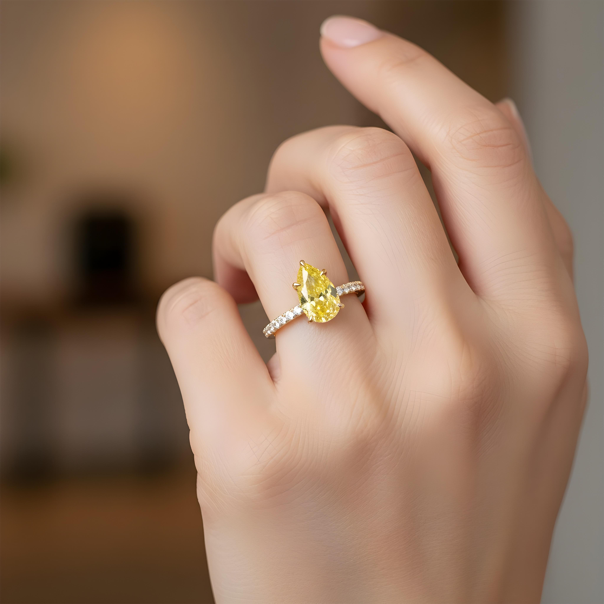 18K White Gold 3.05ct Pear Cut Fancy Vivid Yellow Diamond Ring 3.60ctw