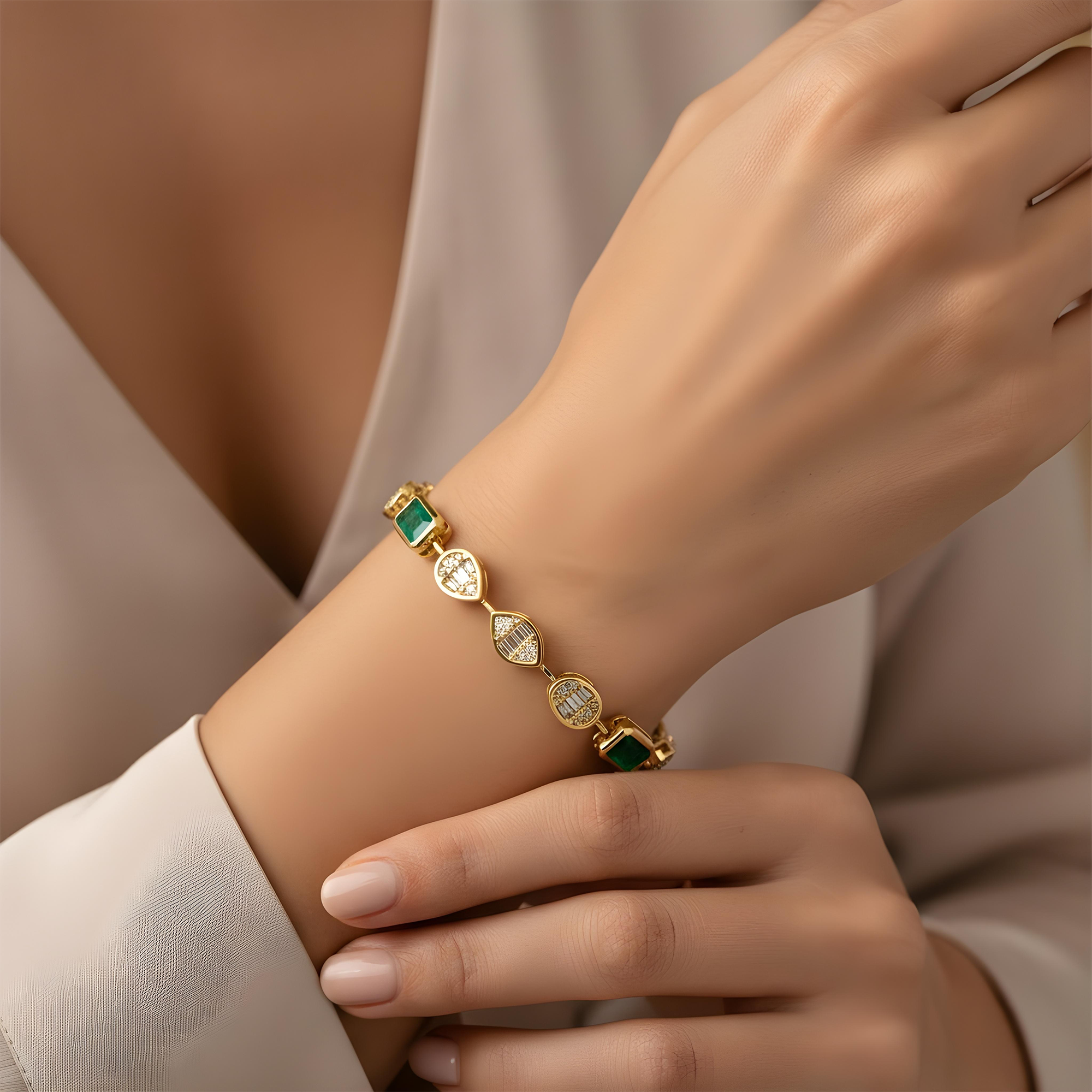 14K White Gold Emerald & Diamond Satellite Bracelet 5.34ctw