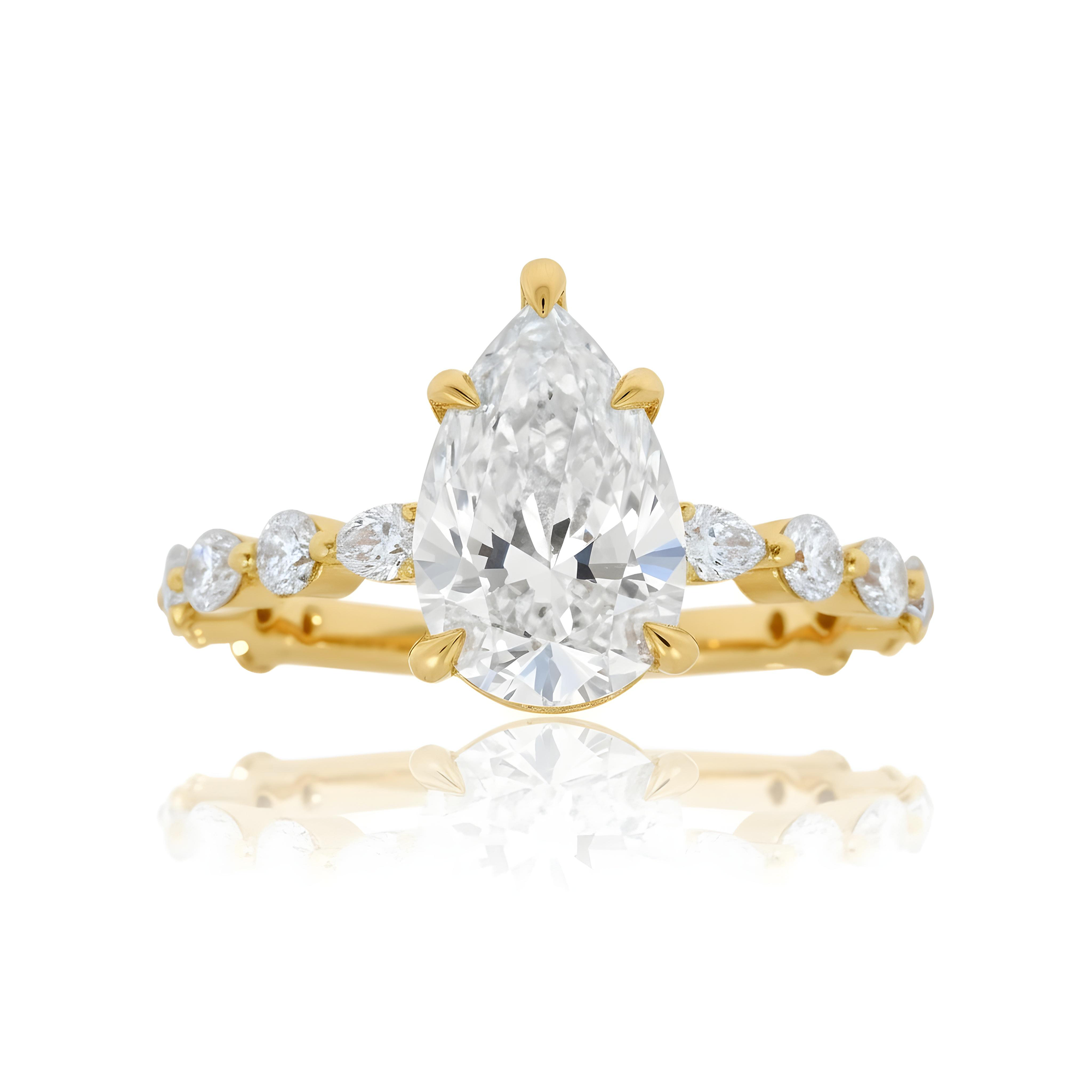 18K White Gold 2.29ct Pear Cut Diamond Engagement Ring 3.29ctw