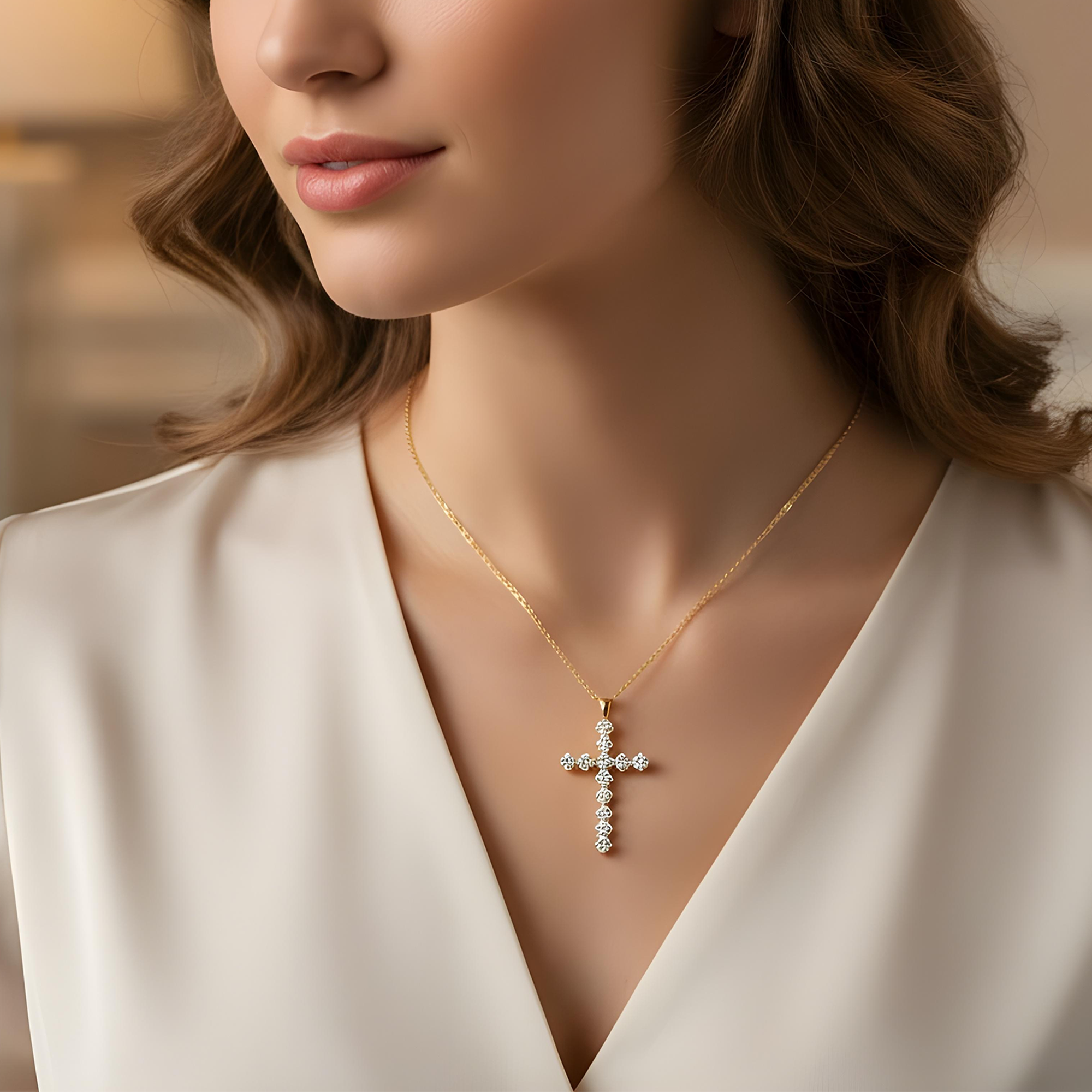 White Gold Round Diamond Cross Pendant & Chain Necklace 1.47ct
